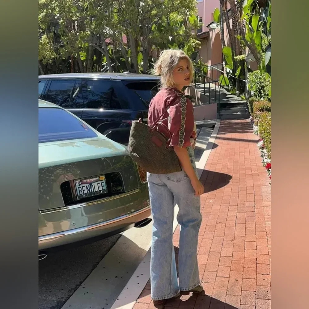 Retro flower embroidery blouse Small - Picture 4 of 10